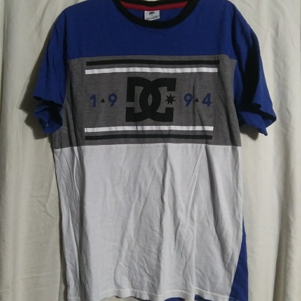 Medium DC t shirt